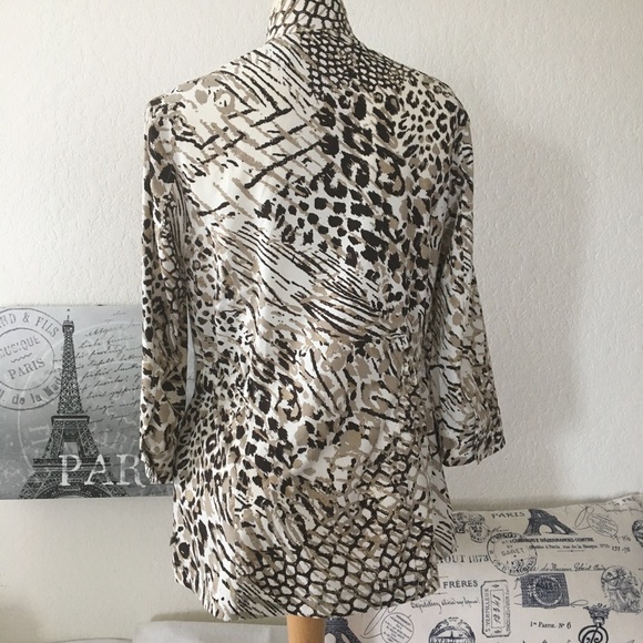 Chico’s Zenergy Tribal Print Blazer Sz M - Picture 8 of 16